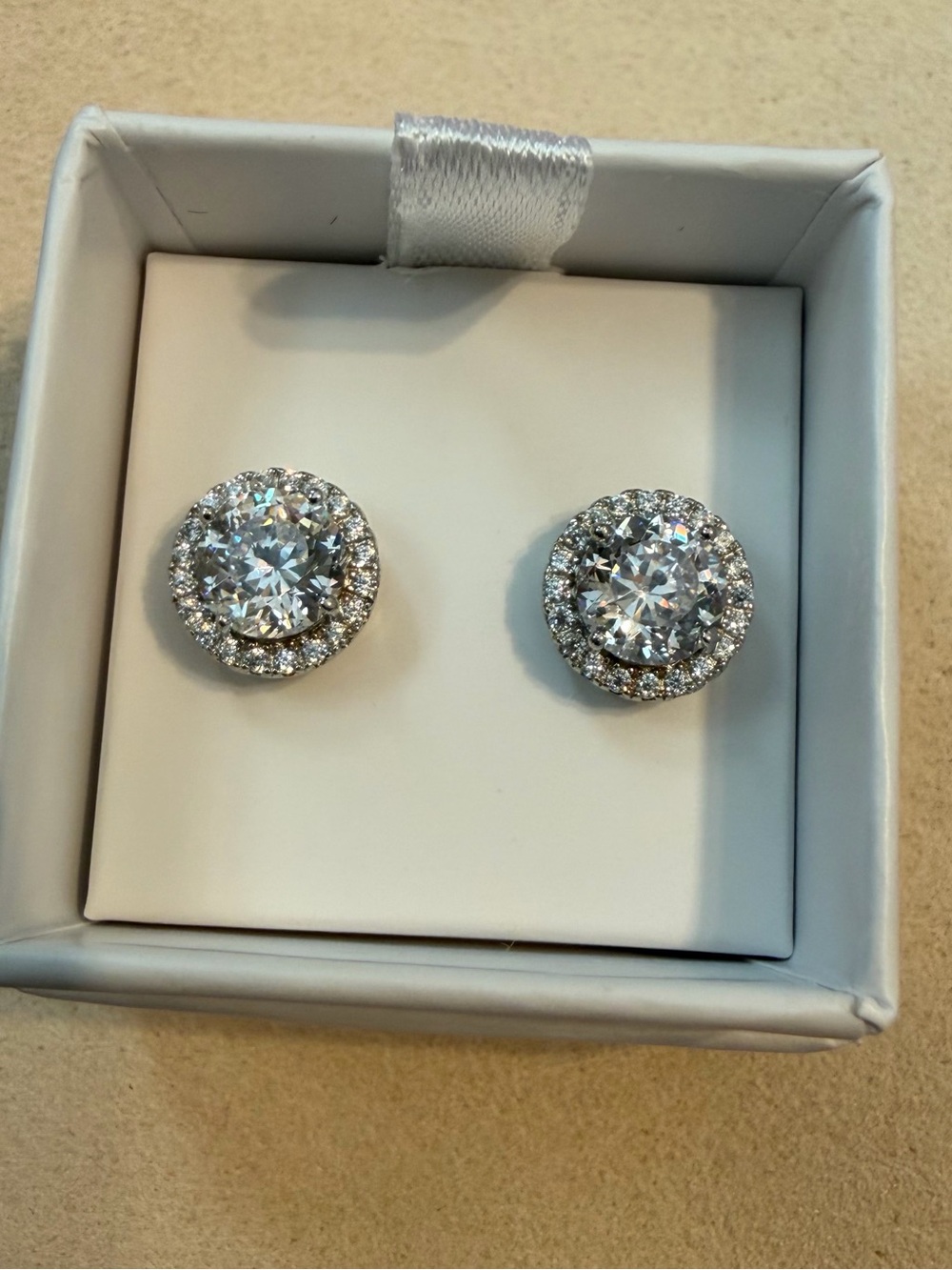 Classic Round Halo Stud Earrings - CZ/Imitation Diamond